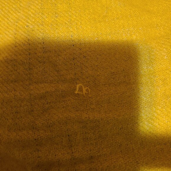 OVER SIZED BLANKET SCARF HOUNDSTOOTH REVERSIBLE WITH FRINGE --SIZE 78 '' X 26'' - Picture 8 of 10